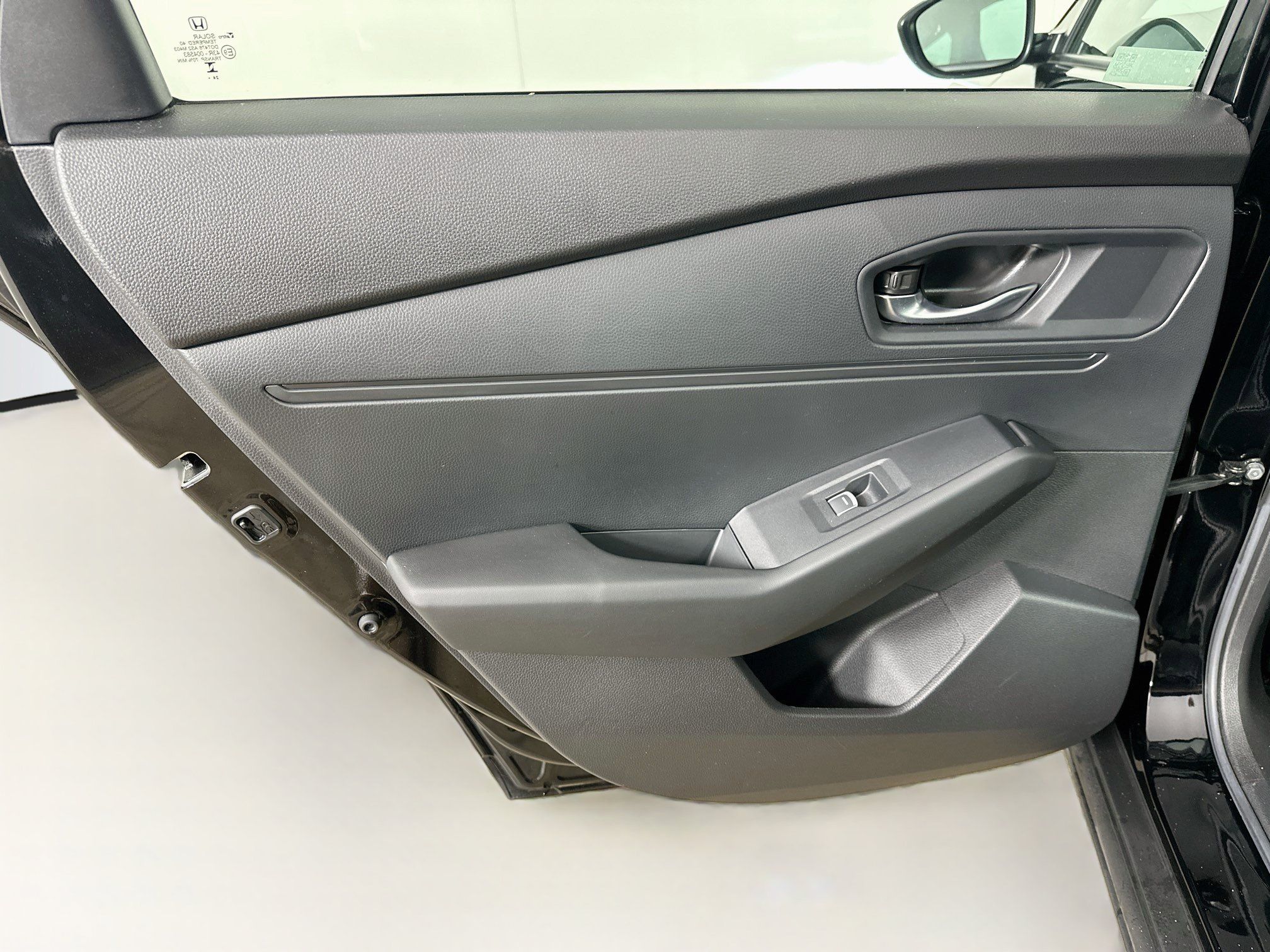 Used 2025 Honda Accord SE image 25