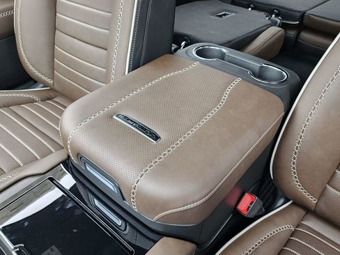 New 2026 GMC Yukon XL Denali Ultimate AWD/4WD image 38