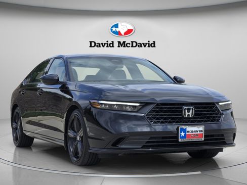 Certified 2025 Honda Accord Sport image 7