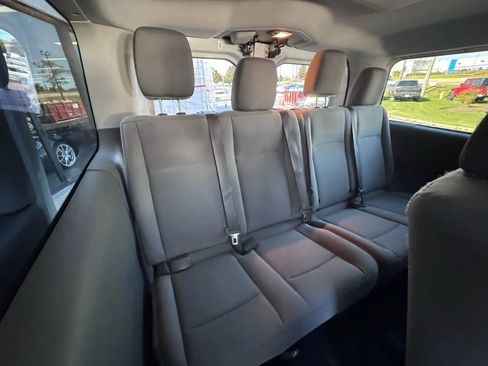 Used 2018 Nissan NV 3500 S image 15