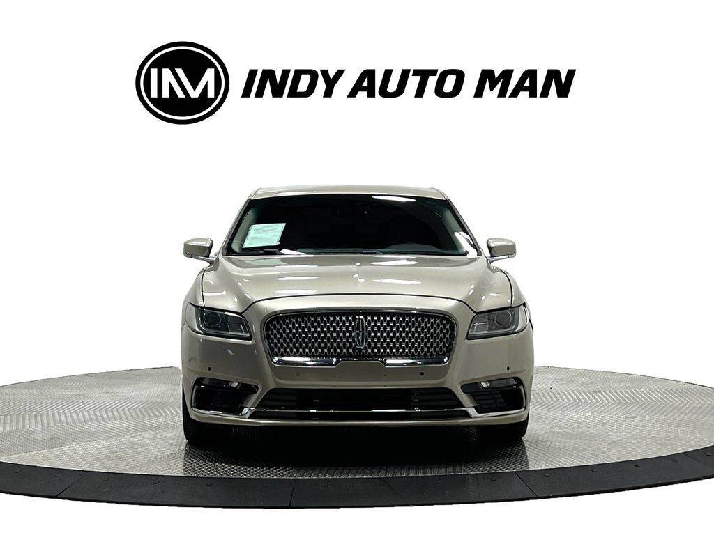 Used 2017 Lincoln Continental Select w/ Climate Package FWD image 10