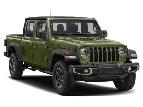 Certified 2022 Jeep Gladiator Overland AWD/4WD image 6