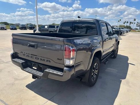 Used 2023 Toyota Tacoma TRD Sport w/ Technology Package AWD/4WD image 6