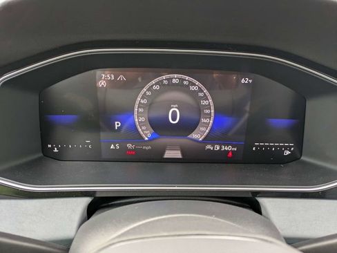 New 2026 Volkswagen Jetta SE FWD image 28