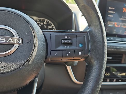Certified 2023 Nissan Rogue SV AWD/4WD image 20