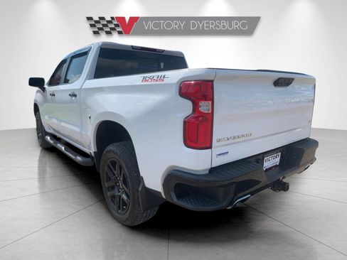 Used 2022 Chevrolet Silverado 1500 LT Trail Boss w/ Convenience Package II AWD/4WD image 6