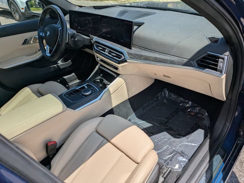 Used 2023 BMW 330i xDrive Sedan w/ Premium Package AWD/4WD image 13