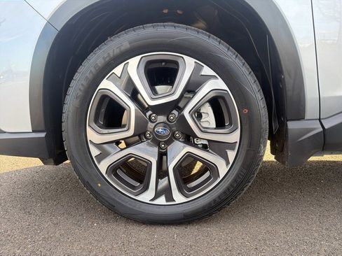 Certified 2023 Subaru Ascent Limited w/ Technology Package image 9