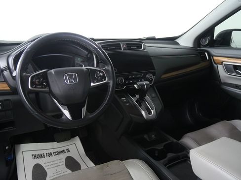 Used 2019 Honda CR-V Touring image 16