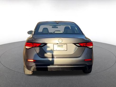 Used 2025 Nissan Sentra SV image 15