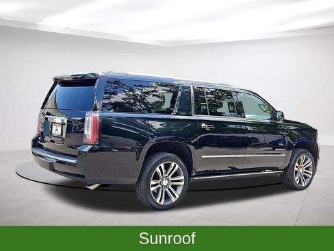 Used 2018 GMC Yukon XL Denali w/ Denali Ultimate Package AWD/4WD image 7