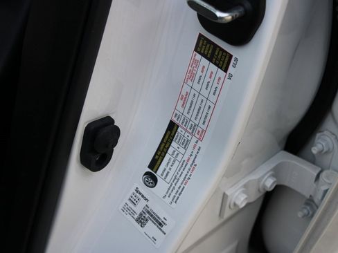 Used 2023 Nissan Armada SL w/ Cargo Package image 33