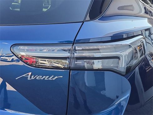 Certified 2023 Buick Envision Avenir image 8