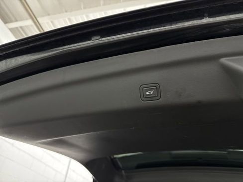 Used 2024 GMC Yukon Denali image 22