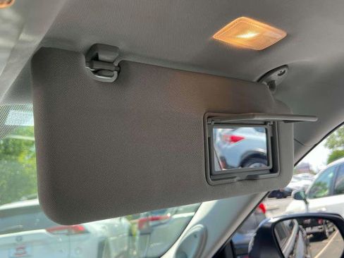 Certified 2022 Toyota Highlander Platinum image 33