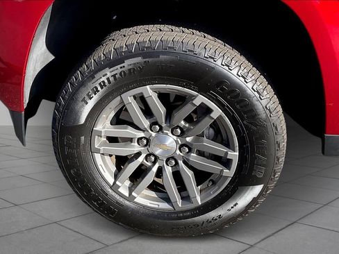 Used 2023 Chevrolet Colorado LT w/ LT Convenience Package image 9