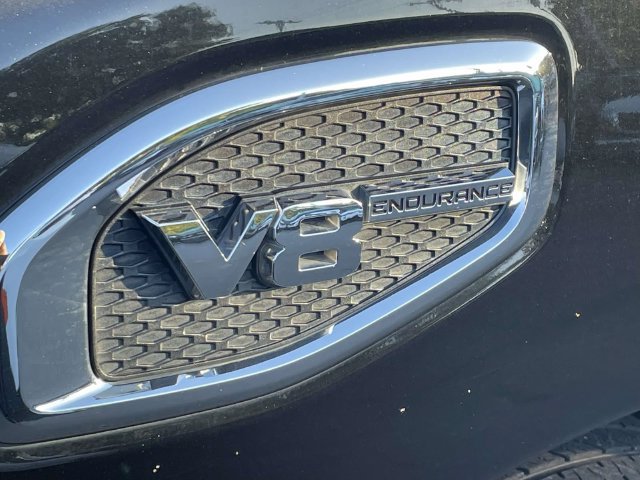 Used 2017 Nissan Titan SV RWD image 9