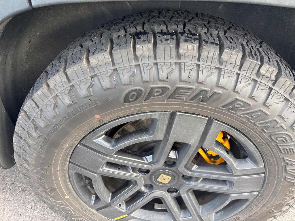 Used 2023 Rivian R1S Adventure Quad AWD/4WD image 3