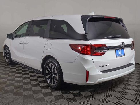New 2026 Honda Odyssey EX-L image 4