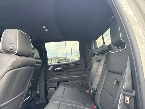 New 2026 GMC Sierra 1500 AT4X w/ AT4X AEV Edition AWD/4WD image 17