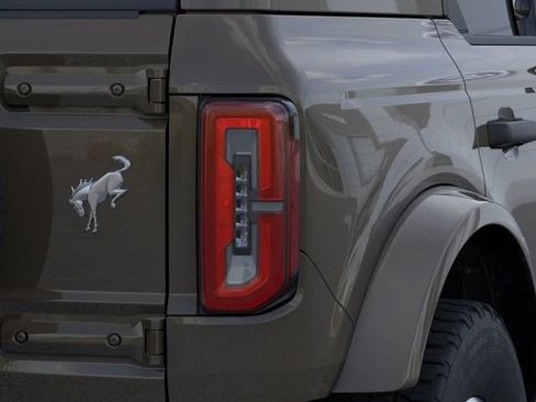 New 2026 Ford Bronco Outer Banks AWD/4WD image 23