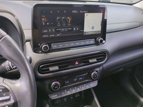 Used 2022 Hyundai Kona Limited w/ Cargo Package AWD/4WD image 12