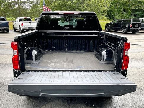 Used 2023 Chevrolet Silverado 1500 Custom AWD/4WD image 29