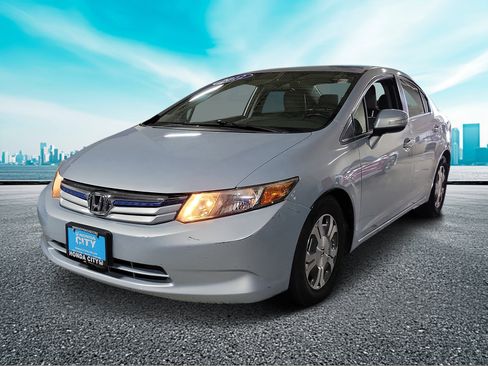 Used 2012 Honda Civic Hybrid Sedan image 2