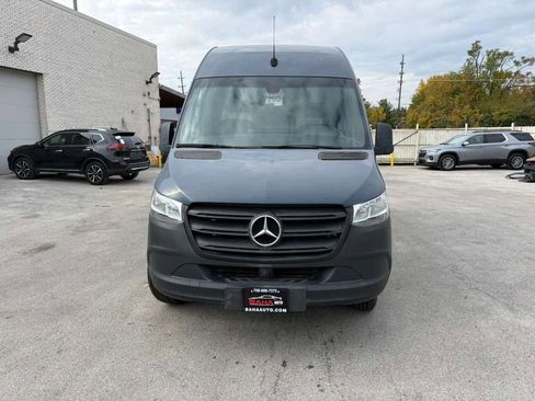 Used 2019 Mercedes-Benz Sprinter 144 image 25