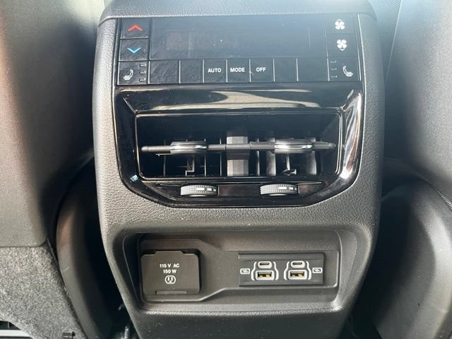Used 2025 Jeep Grand Cherokee L Limited w/ Trailer Tow Package AWD/4WD image 20
