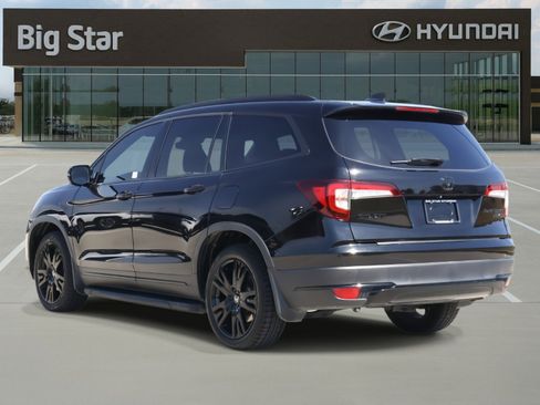 Used 2021 Honda Pilot Black Edition image 3