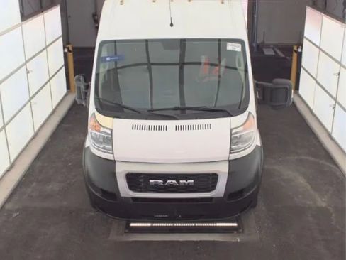 Used 2021 RAM ProMaster 2500 FWD image 2