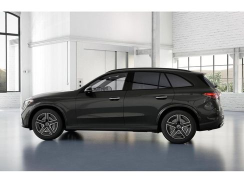 New 2026 Mercedes-Benz GLC 300 image 33