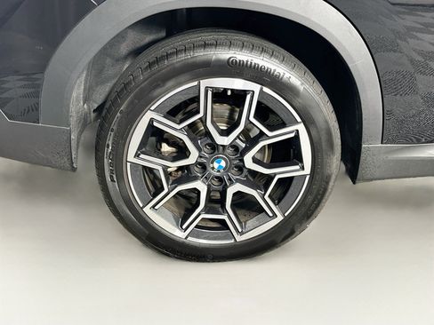 Used 2026 BMW X2 xDrive28i AWD/4WD image 11