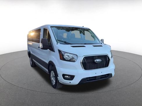 Used 2024 Ford Transit 350 XLT image 3