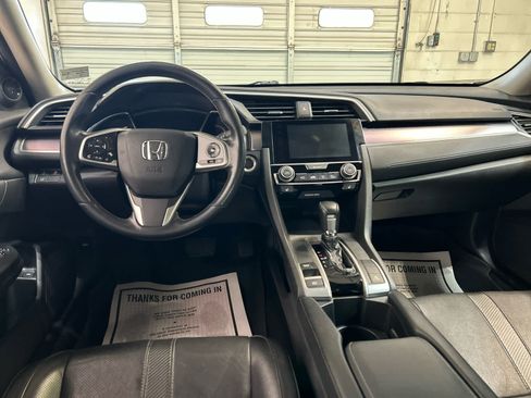 Used 2017 Honda Civic EX-L image 4