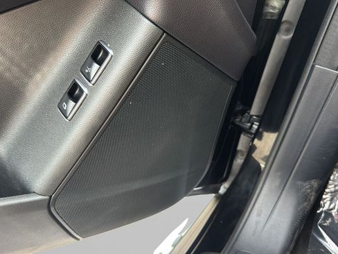 Used 2017 Mercedes-Benz GLS 550 4MATIC image 21
