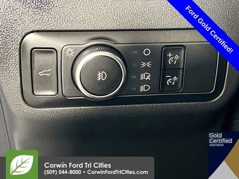 Used 2025 Ford Escape Platinum image 19