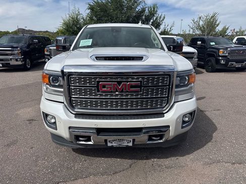 Used 2018 GMC Sierra 3500 Denali w/ Duramax Plus Package image 2