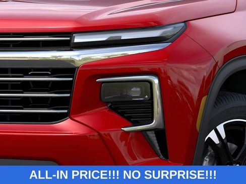 New 2027 Chevrolet Traverse LT w/ Sun and Wheel Package FWD image 20