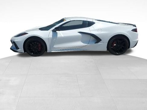 Used 2025 Chevrolet Corvette Stingray Coupe w/ Battery Protection Package image 2