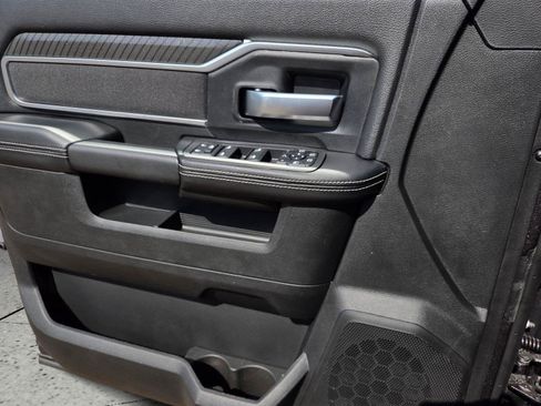 New 2026 RAM 2500 Big Horn AWD/4WD image 14