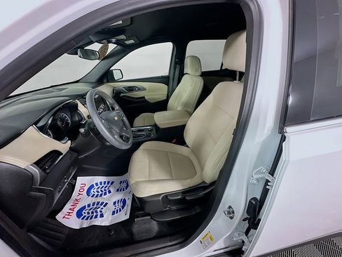 Used 2022 Chevrolet Traverse LS w/ LPO, Floor Liner Package image 28