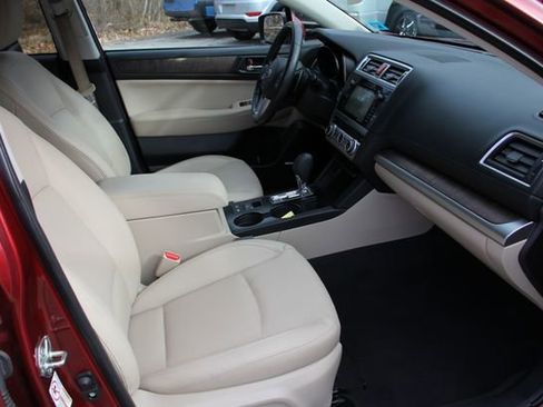 Used 2016 Subaru Outback 3.6R Limited image 36