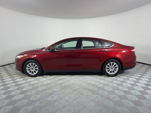 Used 2015 Ford Fusion S FWD image 4