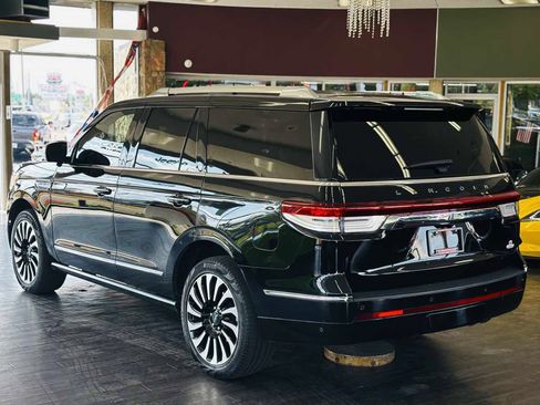 Used 2023 Lincoln Navigator Black Label AWD/4WD image 13