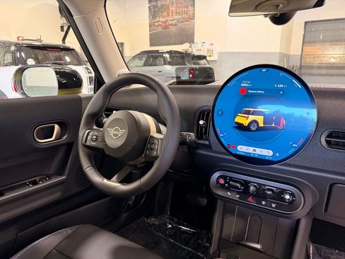 Certified 2025 MINI Cooper S image 24