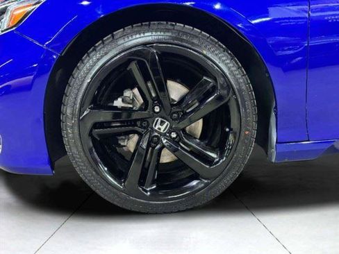 Used 2018 Honda Accord Sport image 60