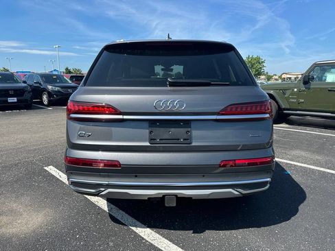 Used 2023 Audi Q7 2.0T Premium Plus w/ Premium Plus Package AWD/4WD image 9