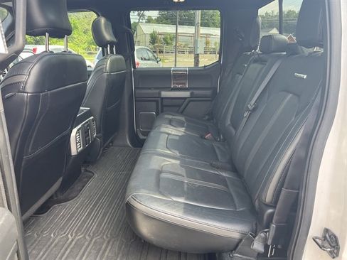 Used 2016 Ford F150 Platinum w/ Equipment Group 701A Luxury AWD/4WD image 33